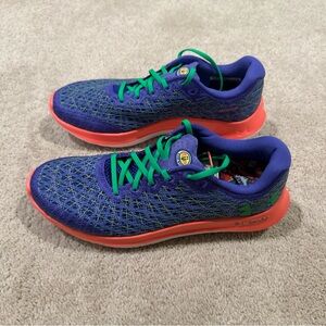 Under Armour Blue and Green Athletic Shoes with Mesh Upper and Gradient Sole